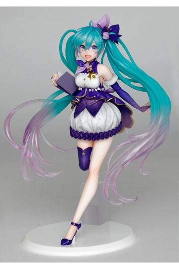 Figure: Vocaloid PVC Statue Hatsune Miku 3rd Season Winter Ver. (re-sales) 18 cm