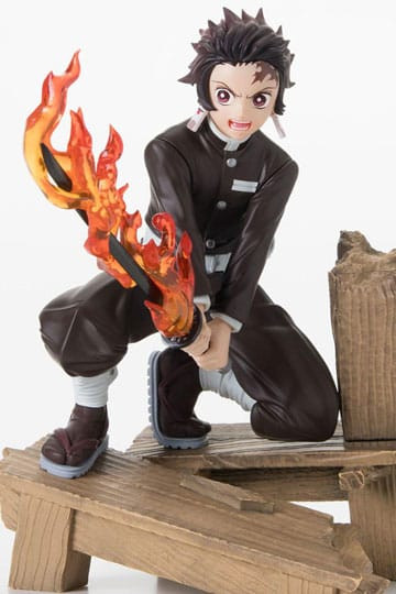 Figure: Demon Slayer: Kimetsu no Yaiba Xross Link Anime PVC Statue Tanjiro Kamado -Swordsmith Villag